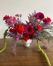 Load image into Gallery viewer, 20 Arrangement Corporate Gift Package - Signature
